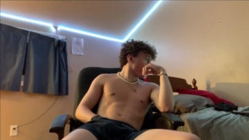 Idk_Why_Im_Here8  03-10-2021 video vibeinass